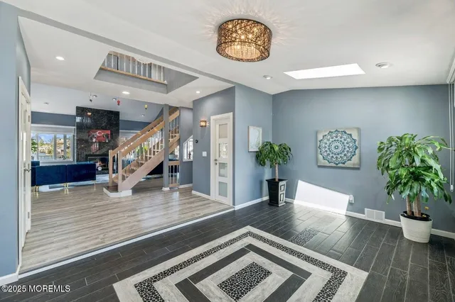 $5,000 | 385 Aldo Drive, Toms River, NJ 08753