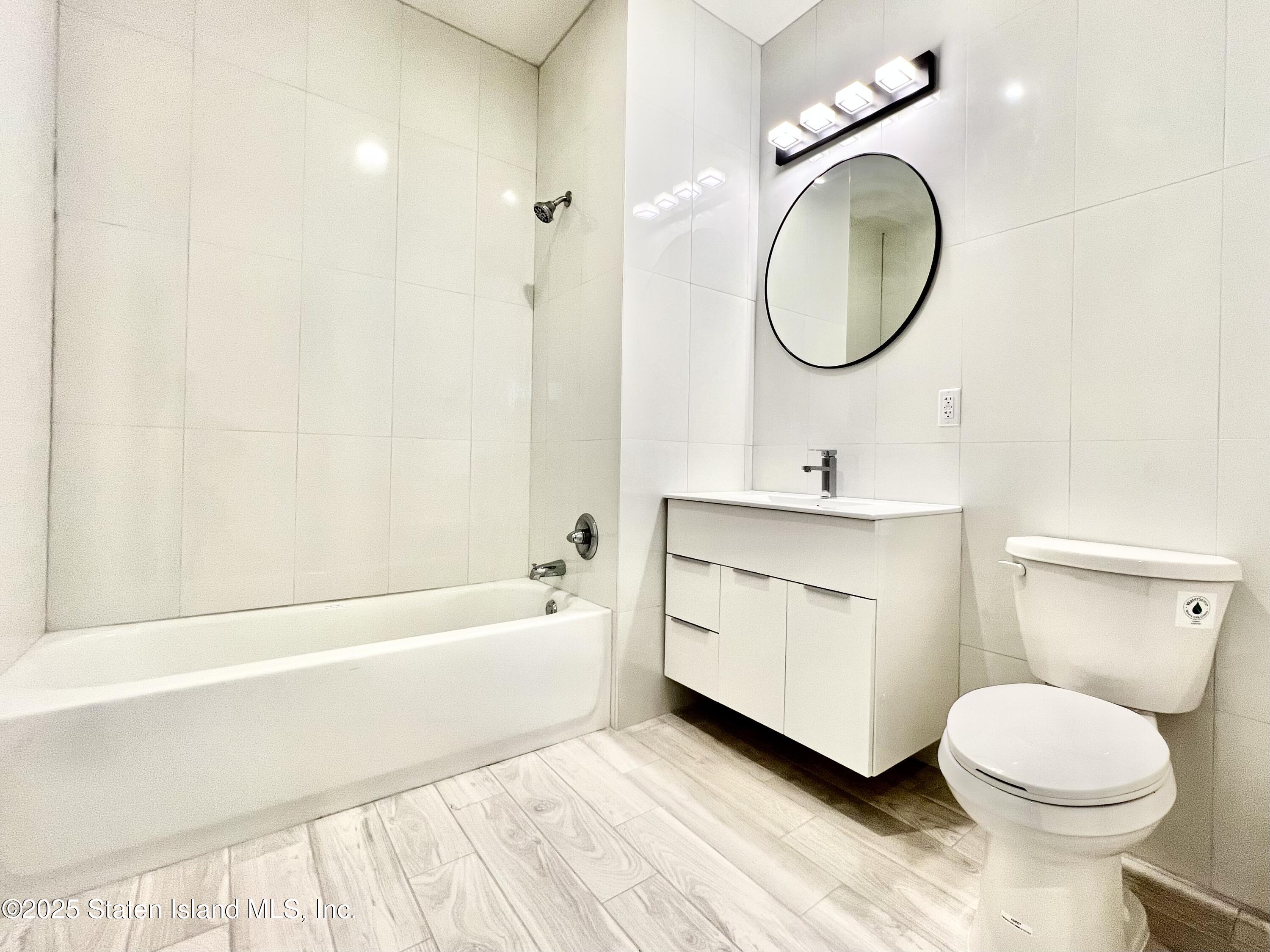 3865 Amboy Road, Unit 2G Staten Island, NY 10308 - Photo 14 of 27 IMG_1865