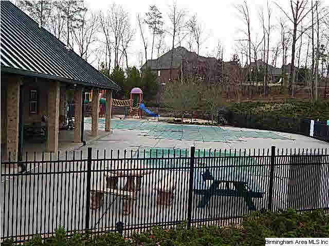 304 Sterling Manor Circle Alabaster, AL 35007 - Photo 10 of 12