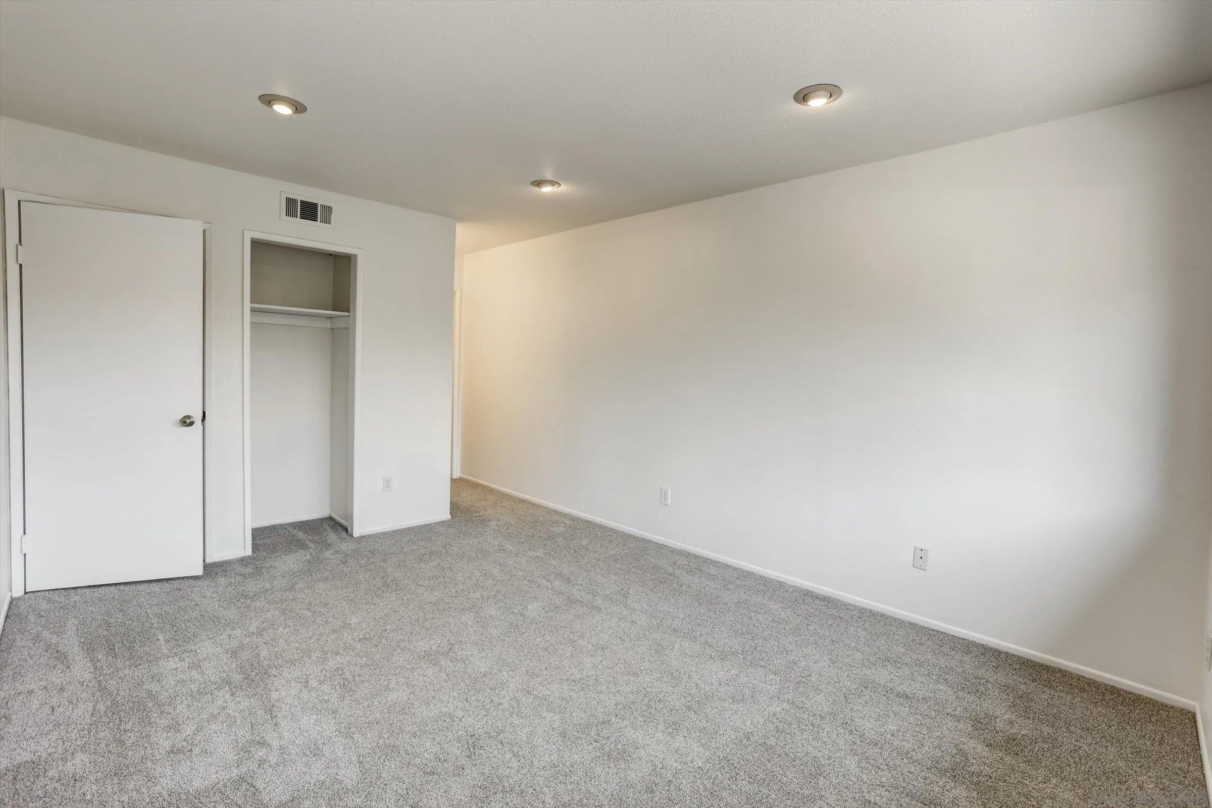 13230 Johannesberg Way, Unit 10 Poway, CA 92064 - Photo 27 of 40 a view of an empty room
