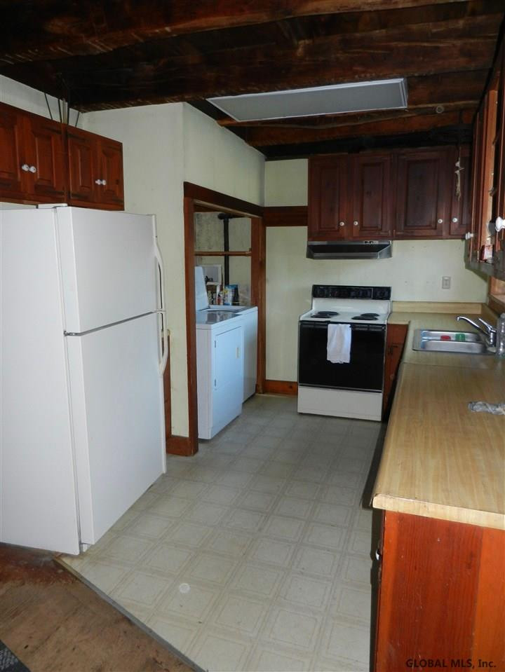 187 Young Road Greenfield, NY 12850 - Photo 6 of 21 Photo 6