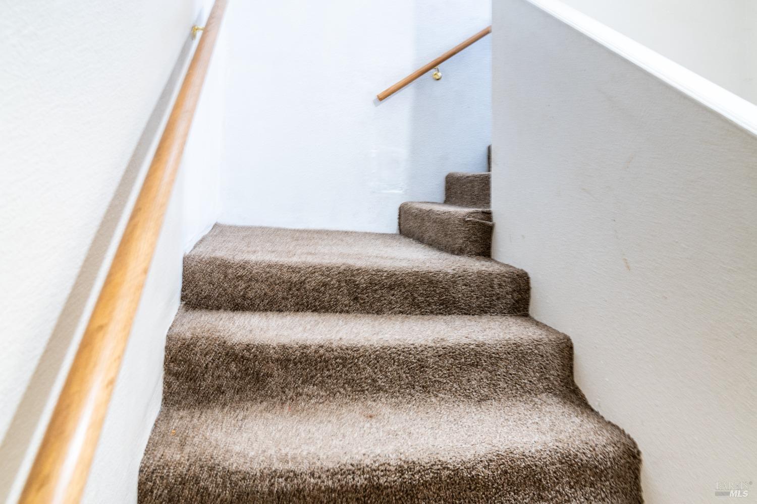 32 Boxelder Court Napa, CA 94558 - Photo 74 of 75 a bedroom with two beds and a wall painting