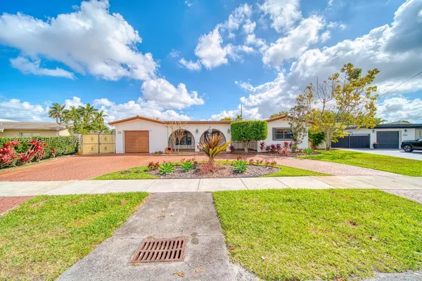 $849,000 | 3815 Southwest 125th Avenue, Miami, FL 33175