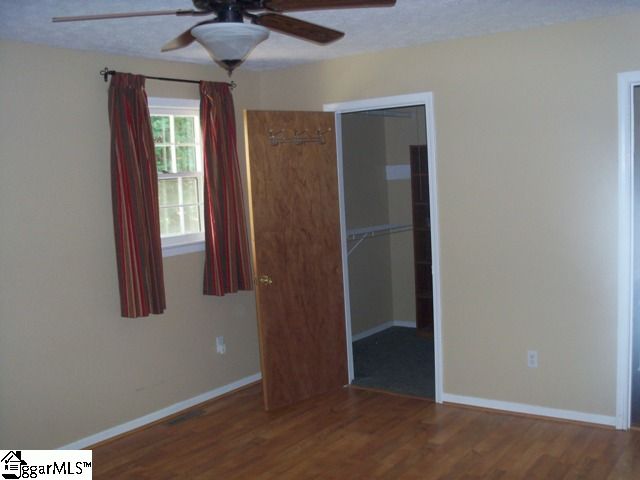 20 Owens Road Taylors, SC 29687 - Photo 9 of 19 Gallery Image 9