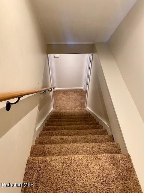 37 Hancock Road Pittsfield, MA 01201 - Photo 23 of 32 Basement stairs