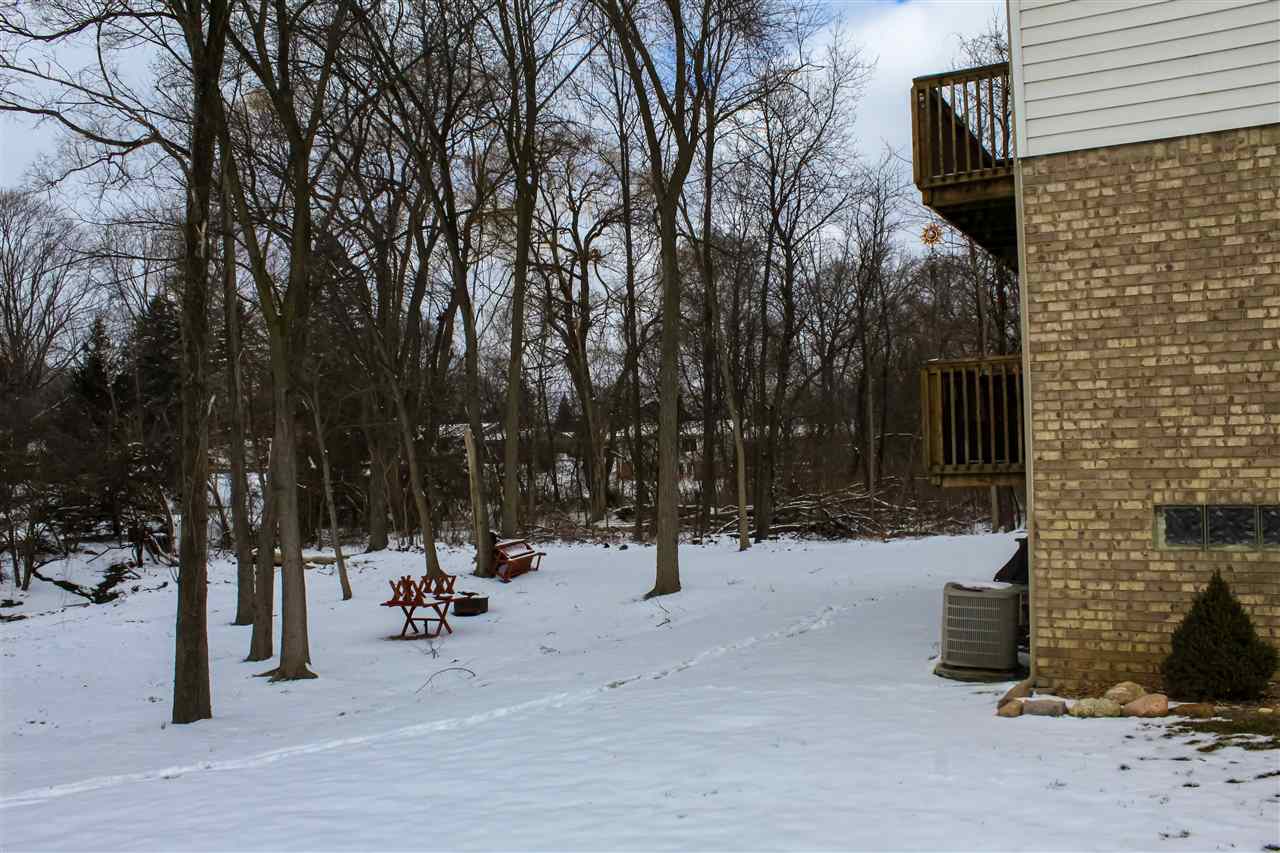 67321 Van Dyke Road Washington, MI 48095 - Photo 4 of 25 50031472-3.JPG