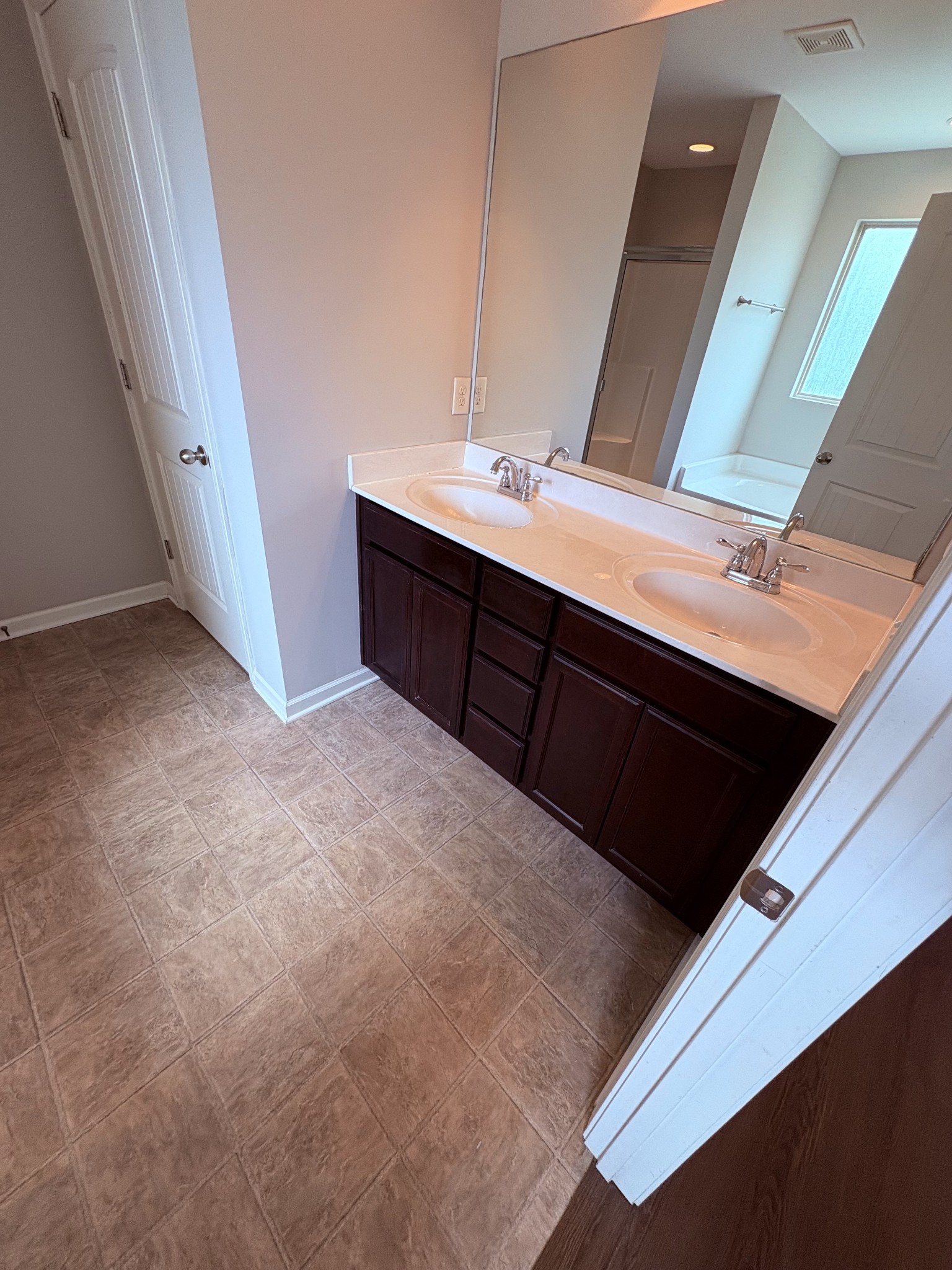 175 Saxony Way Gallatin, TN 37066 - Photo 26 of 32