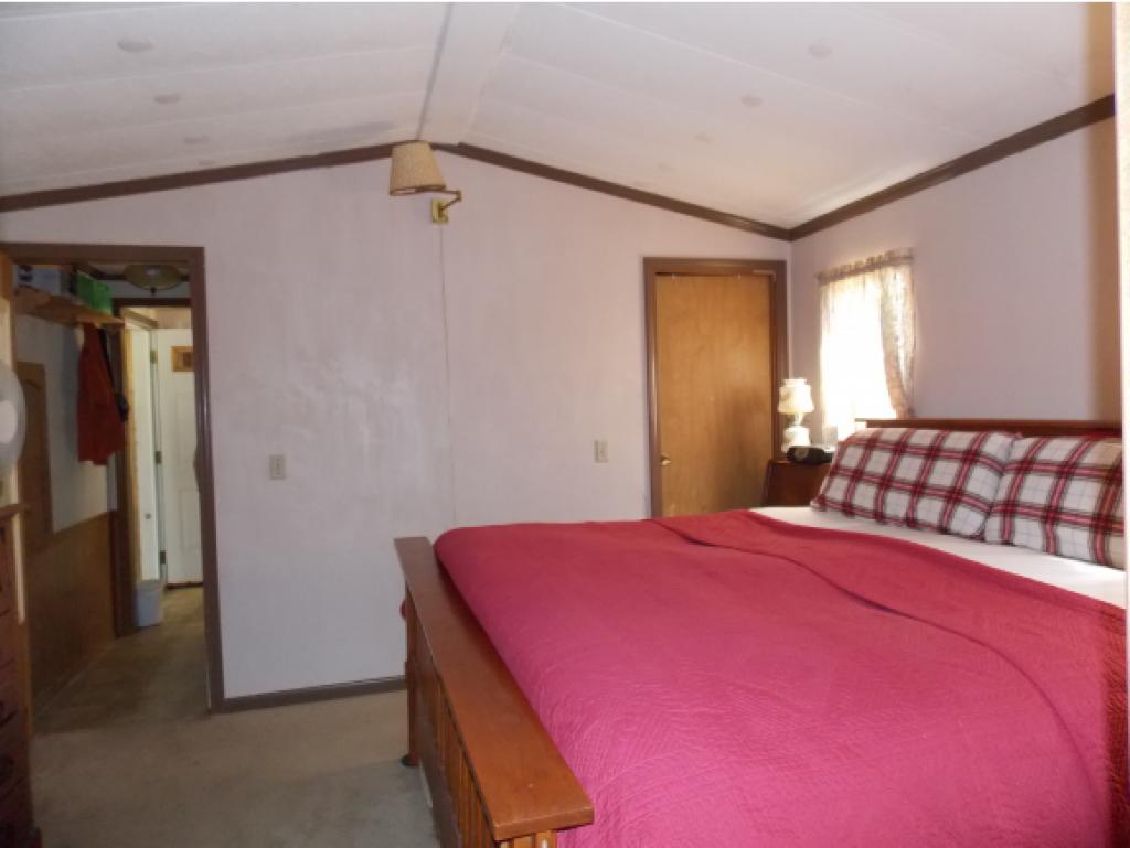 8 North Blueberry Lane Rochester, NH 03867 - Photo 12 of 22