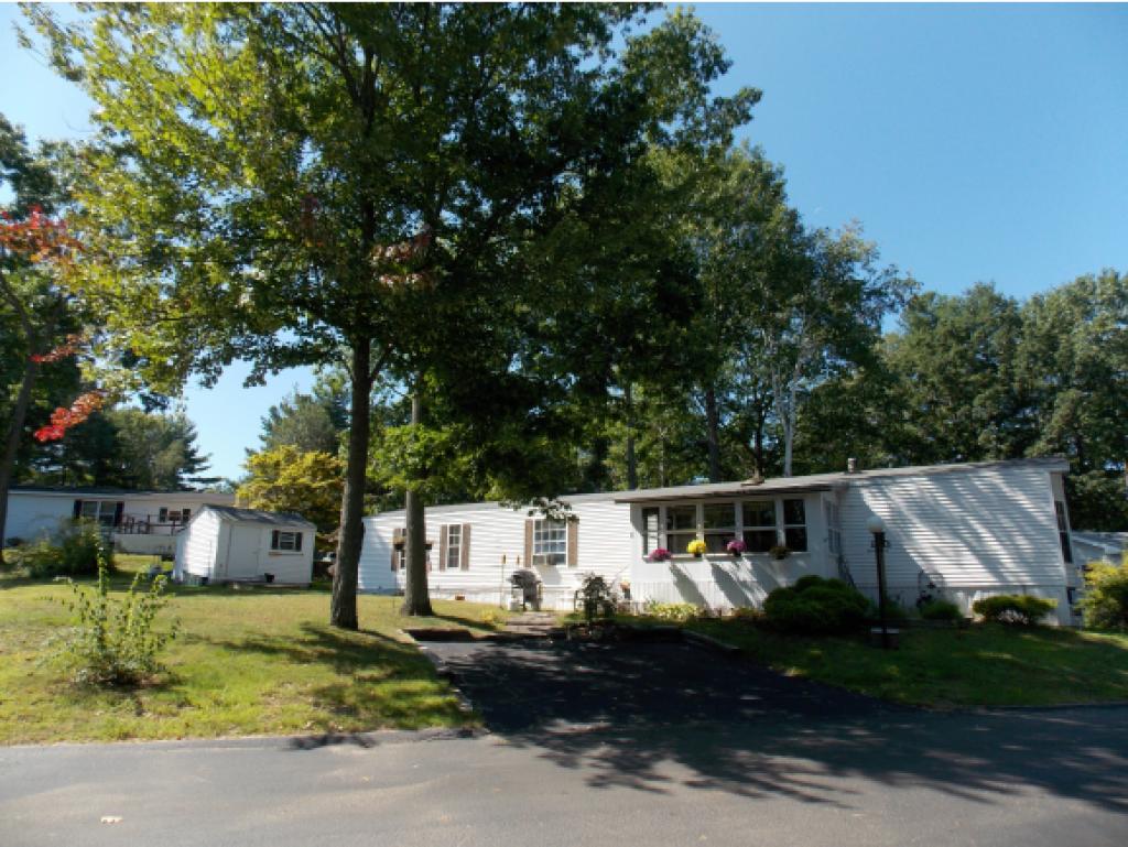 8 North Blueberry Lane Rochester, NH 03867 - Photo 3 of 22