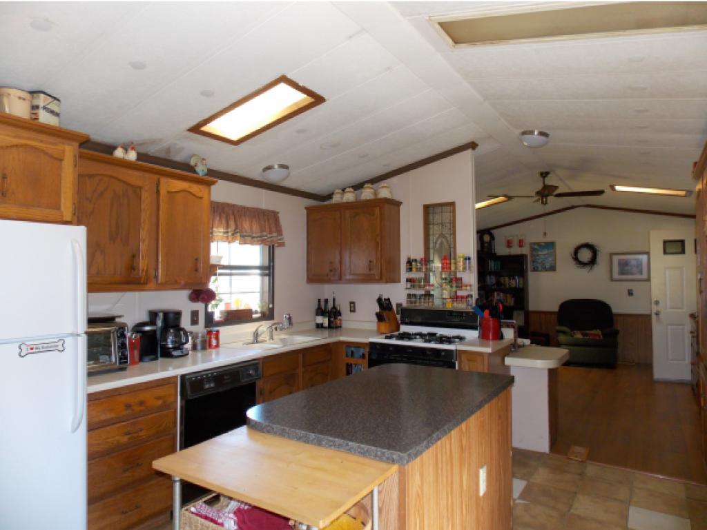 8 North Blueberry Lane Rochester, NH 03867 - Photo 10 of 22
