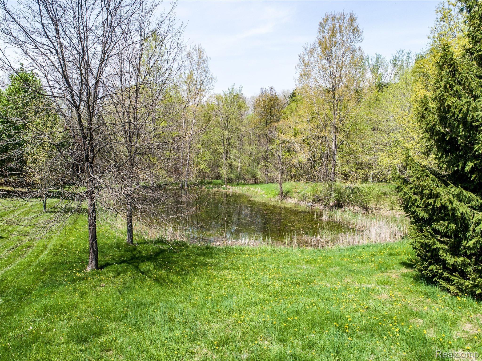 4455 Gregory Road Goodrich, MI 48438 - Photo 4 of 61 4.jpg