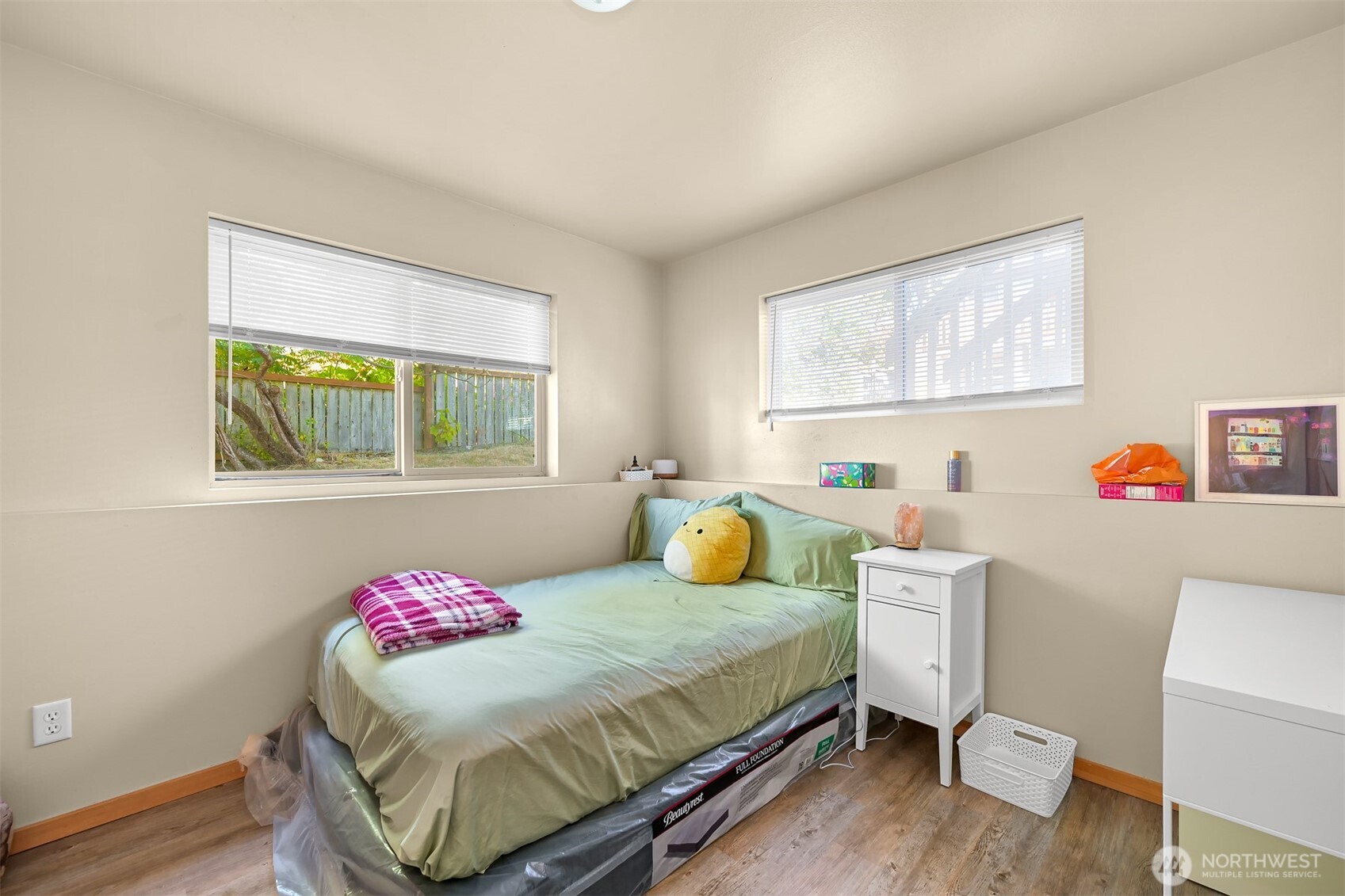 923 24th Street Bellingham, WA 98225 - Photo 30 of 38 a bedroom with a bed and a window