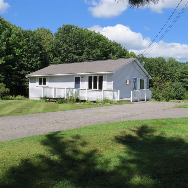 652 Whitefield Road Pittston, ME 04345 - Photo 2 of 28 Photo