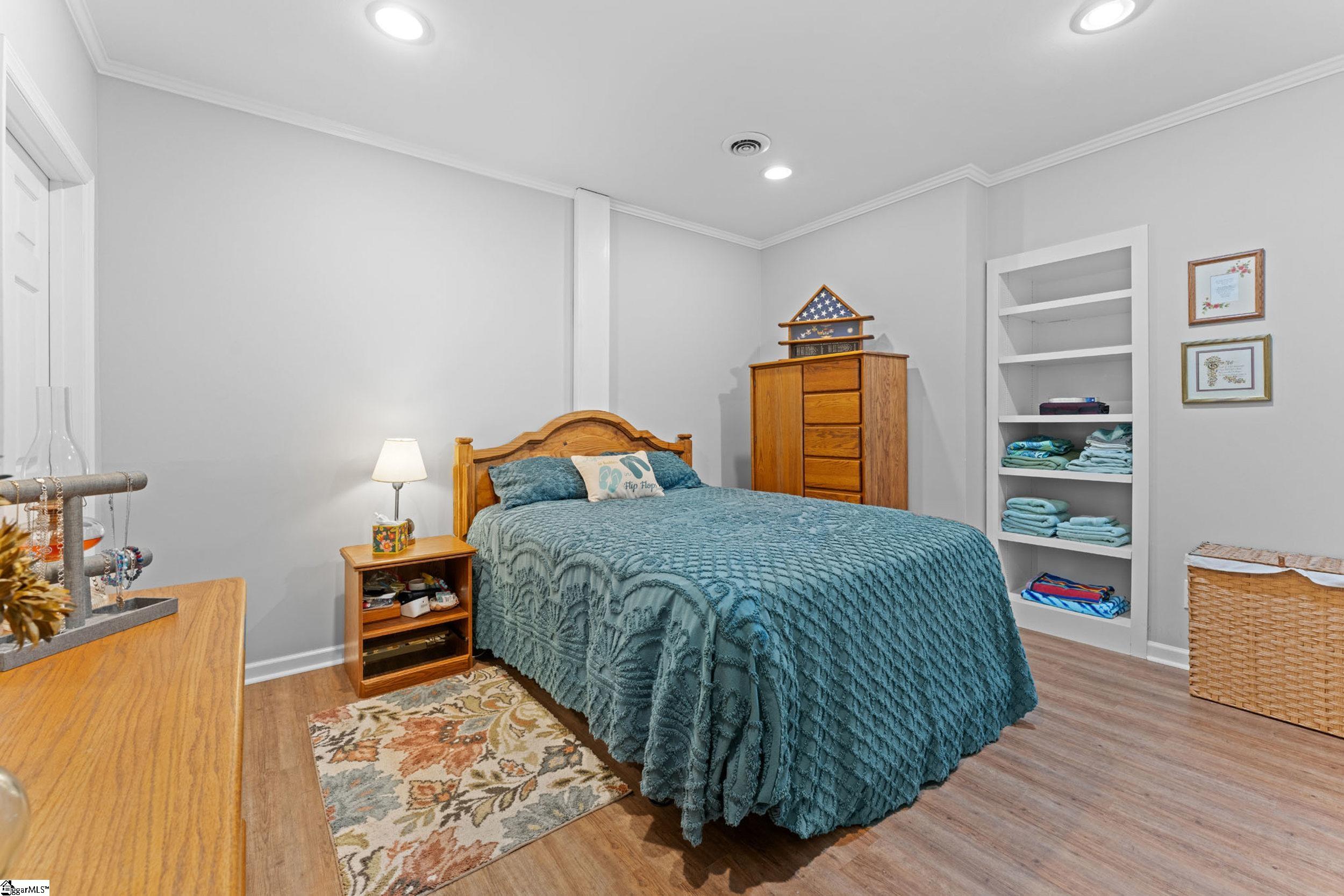 205 Colony Road Taylors, SC 29687 - Photo 35 of 49 Gallery Image 35