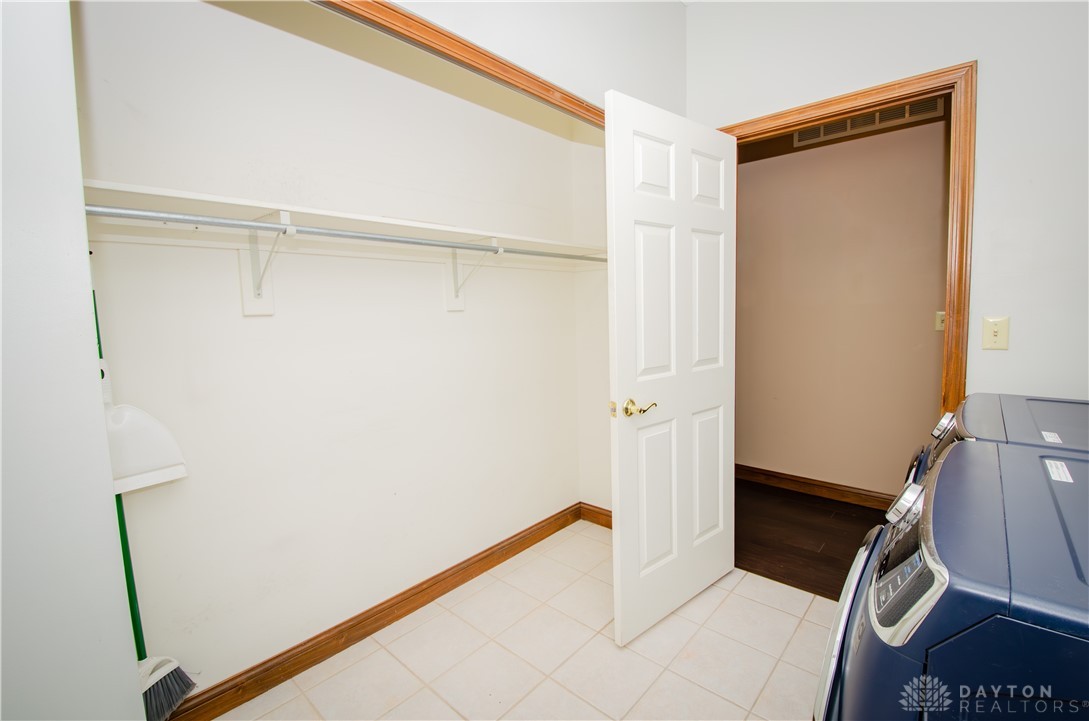 2719 Sycamore Ridge Court Dayton, OH 45431 - Photo 33 of 44 Mud Room