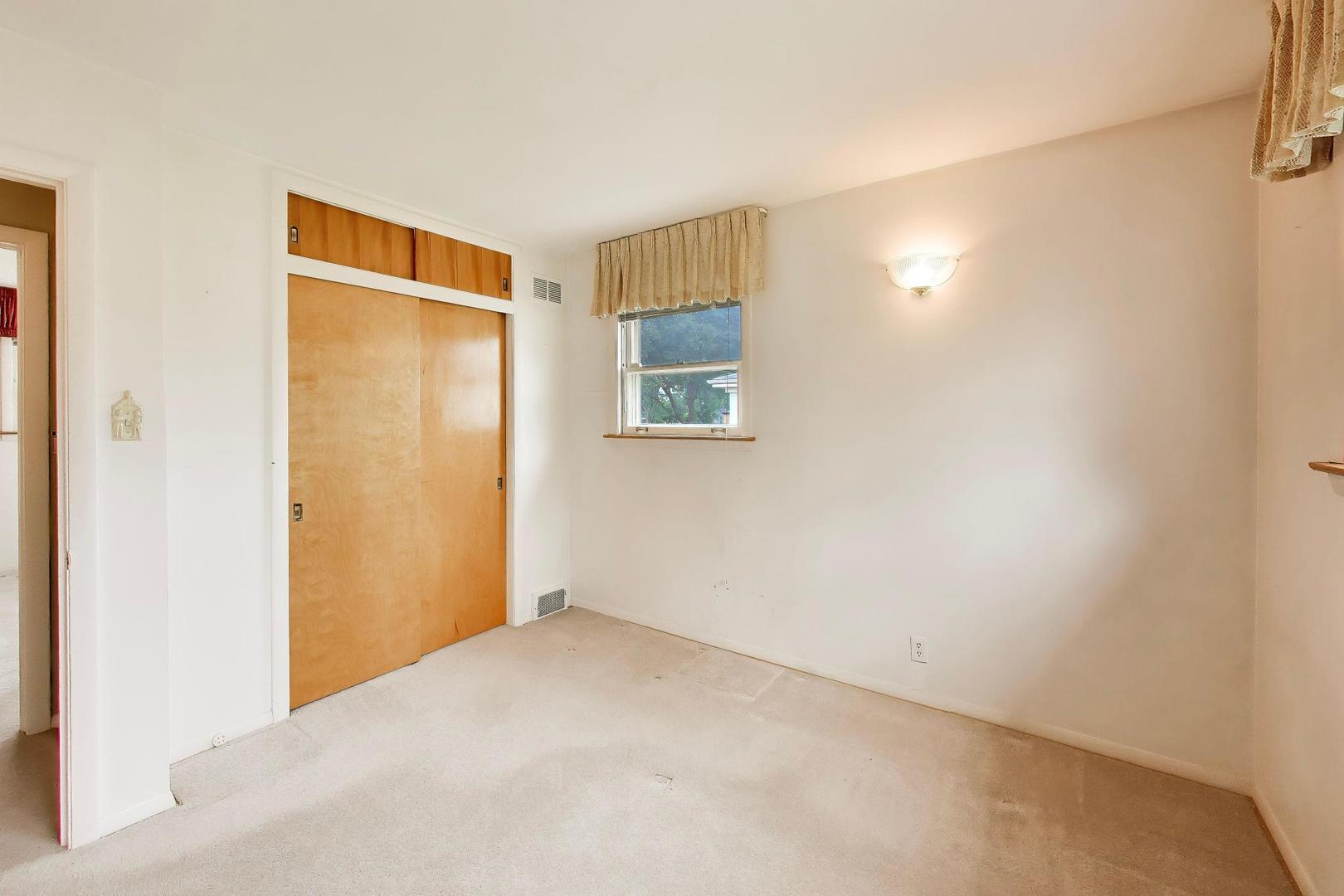 7338 Beckwith Road Morton Grove, IL 60053 - Photo 24 of 51 Gallery Image 24