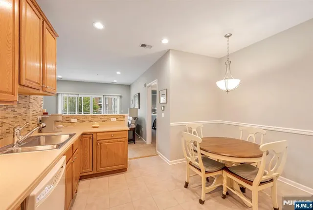 $449,000 | 9116 Warrens Way, Wanaque, NJ 07465