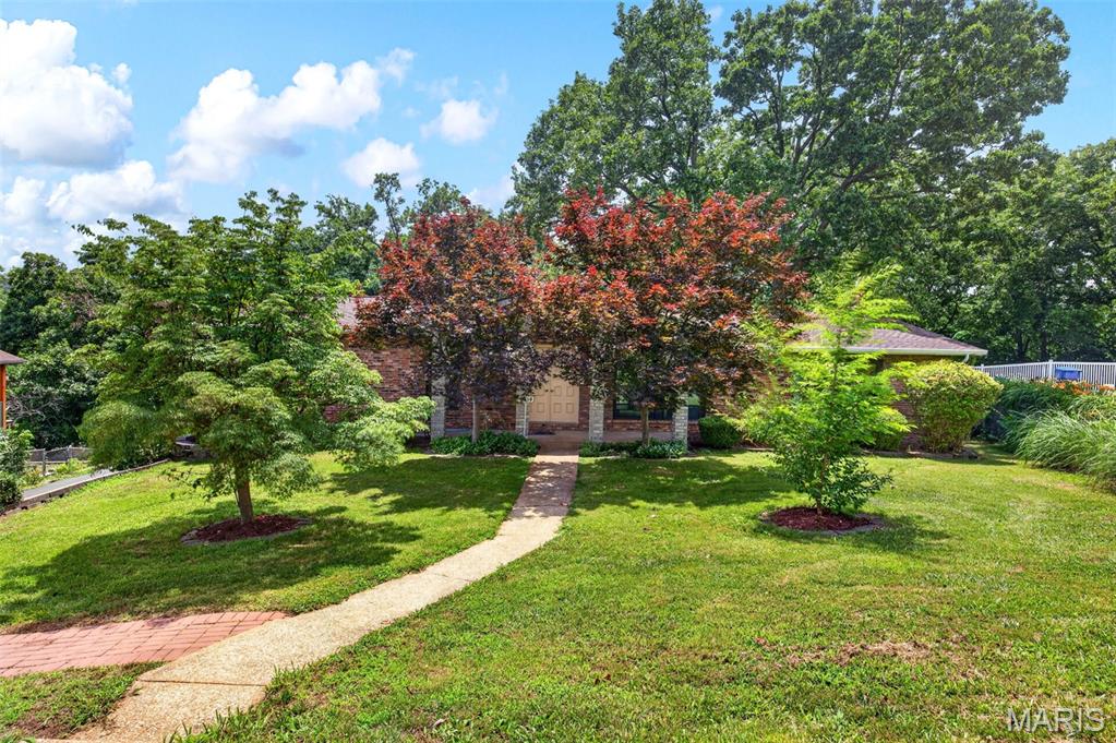 2034 Raintree Drive Imperial, MO 63052 - Photo 2 of 51
