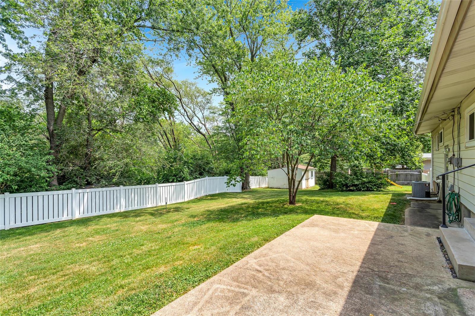 617 Old Ballwin Road Ballwin, MO 63021 - Photo 25 of 32