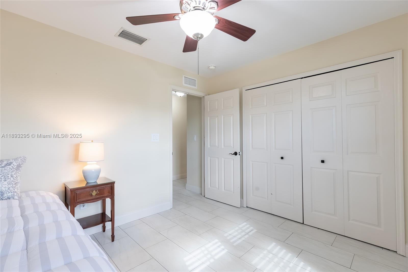 36 Quail Roost Road Lake Placid, FL 33852 - Photo 32 of 48 a view of a hallway with front door and furniture