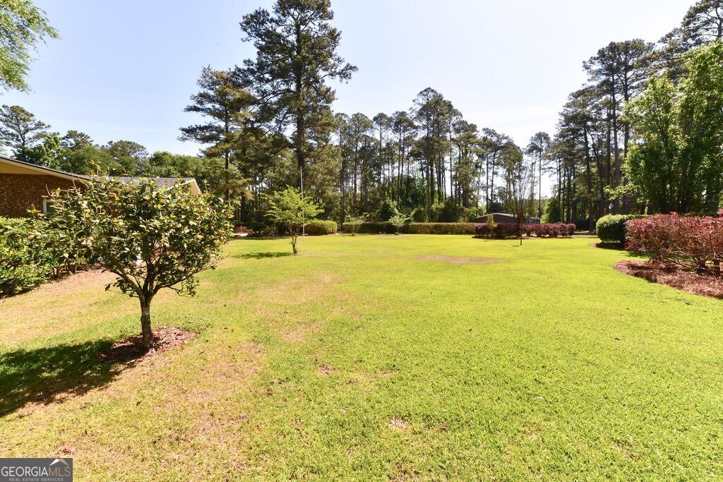 39 Adams Street Jesup, GA 31545 - Photo 15 of 50