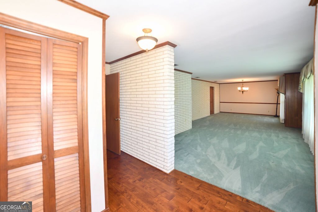 39 Adams Street Jesup, GA 31545 - Photo 26 of 49 a view of a room with a window