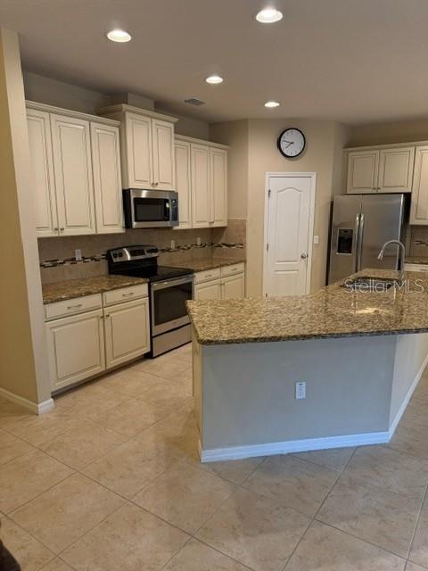 8627 Corinthian Way New Port Richey, FL 34654 - Photo 10 of 30