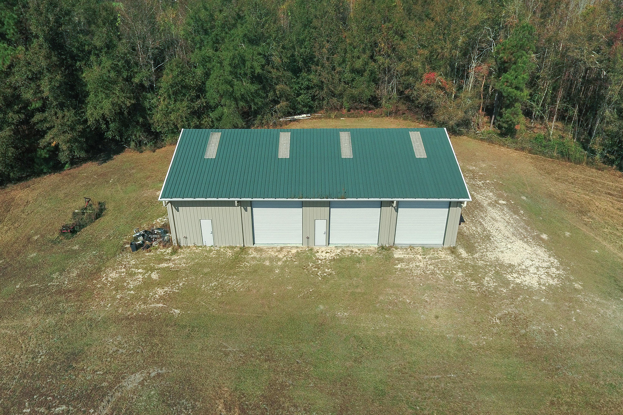 269 Cliffton Drive Reevesville, SC 29471 - Photo 2 of 11 41