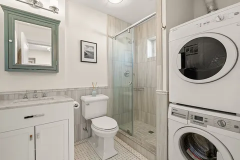 $630,000 | 117 M Street, Unit 3, Boston, MA 02127