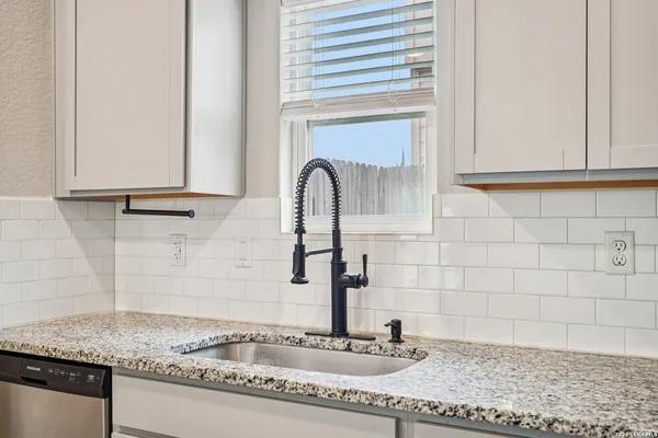 $315,000 | 20039 Lonesome Dove, Lytle, TX 78052