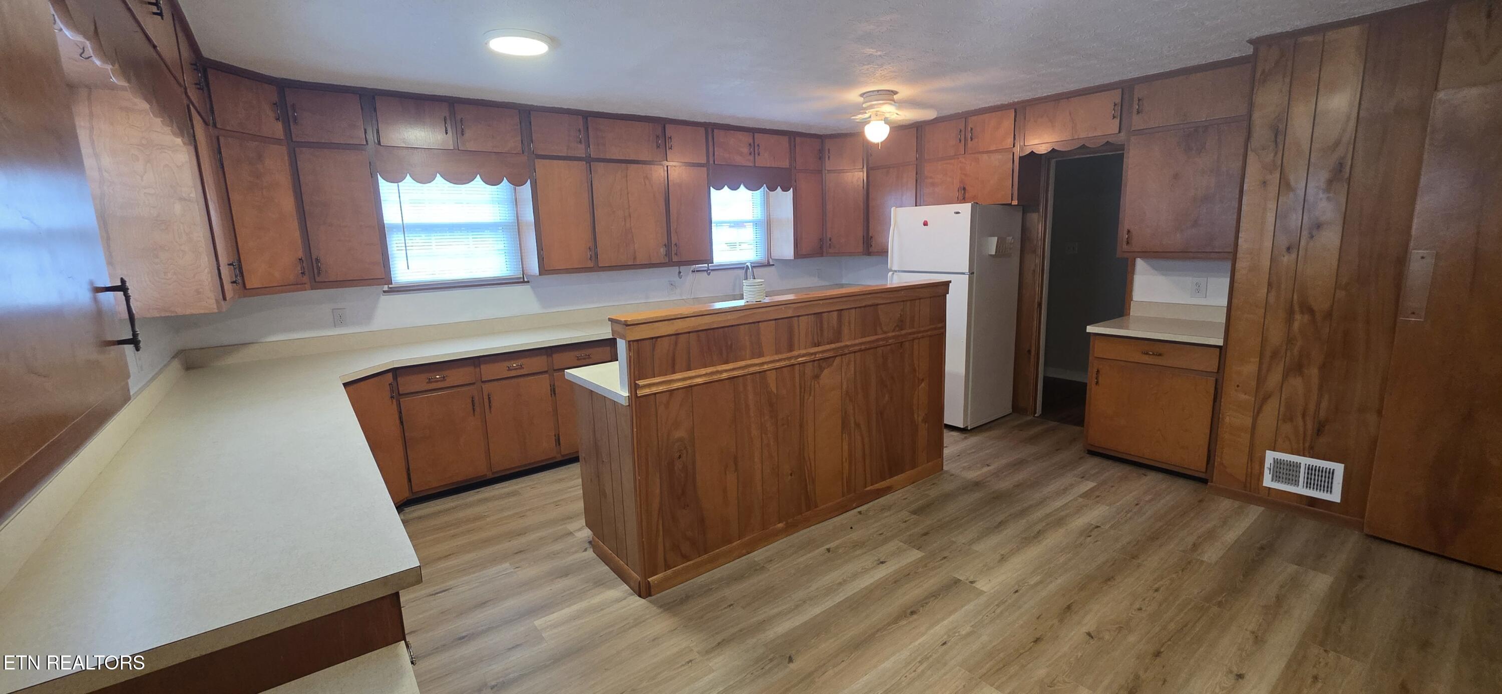 258 East Drive Oak Ridge, TN 37830 - Photo 5 of 42 1000007761