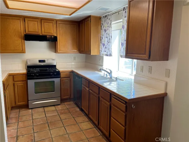 $2,850 | 680 Goldenrod Street, Hemet, CA 92545