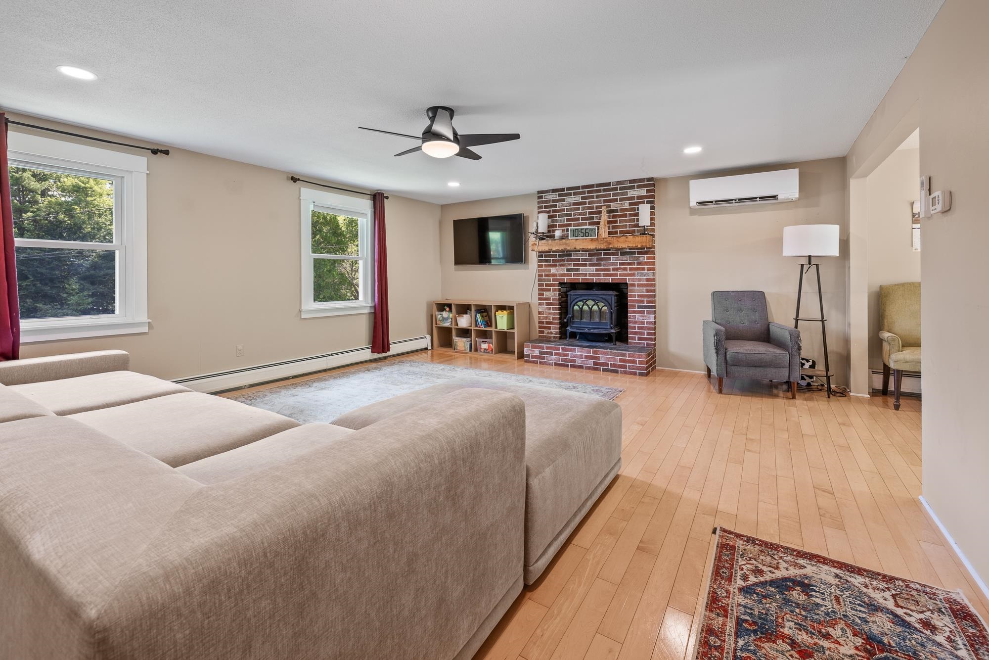 11 Gilson Road Lebanon, NH 03784 - Photo 5 of 47 Gallery Image 5