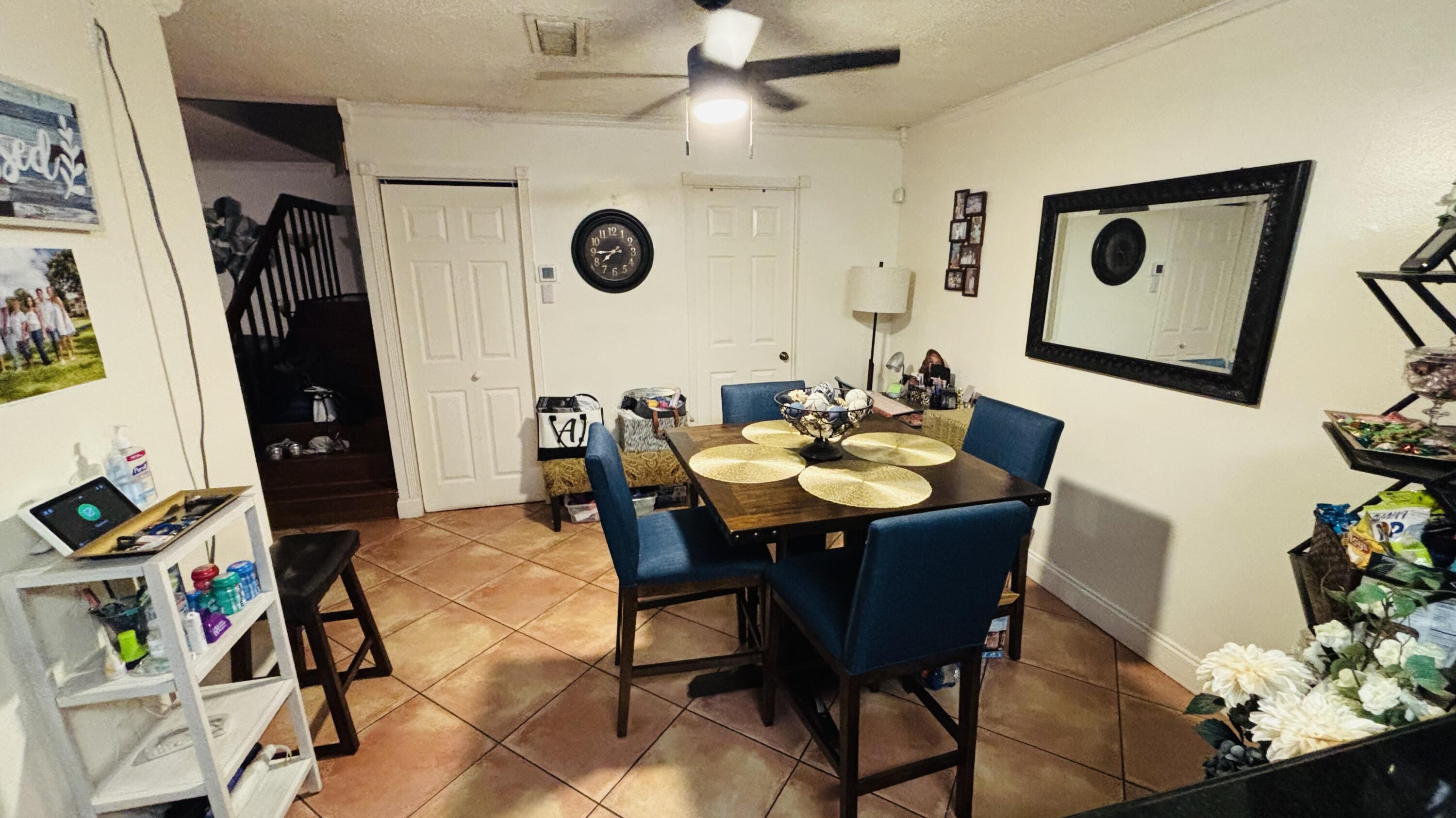 245 Woodland Road Palm Springs, FL 33461 - Photo 3 of 12 Dining Room