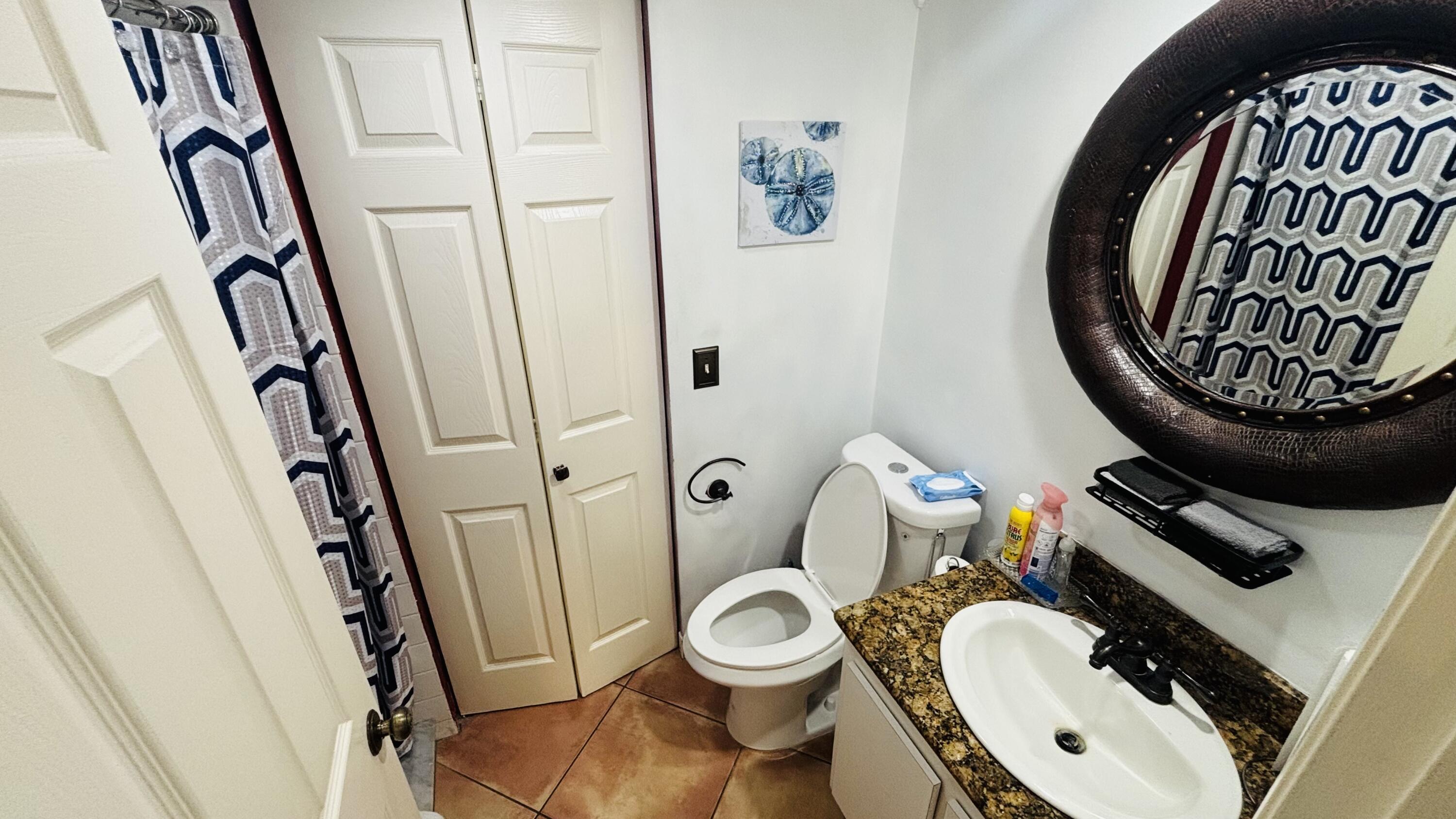 245 Woodland Road Palm Springs, FL 33461 - Photo 9 of 12 Bathroom 2