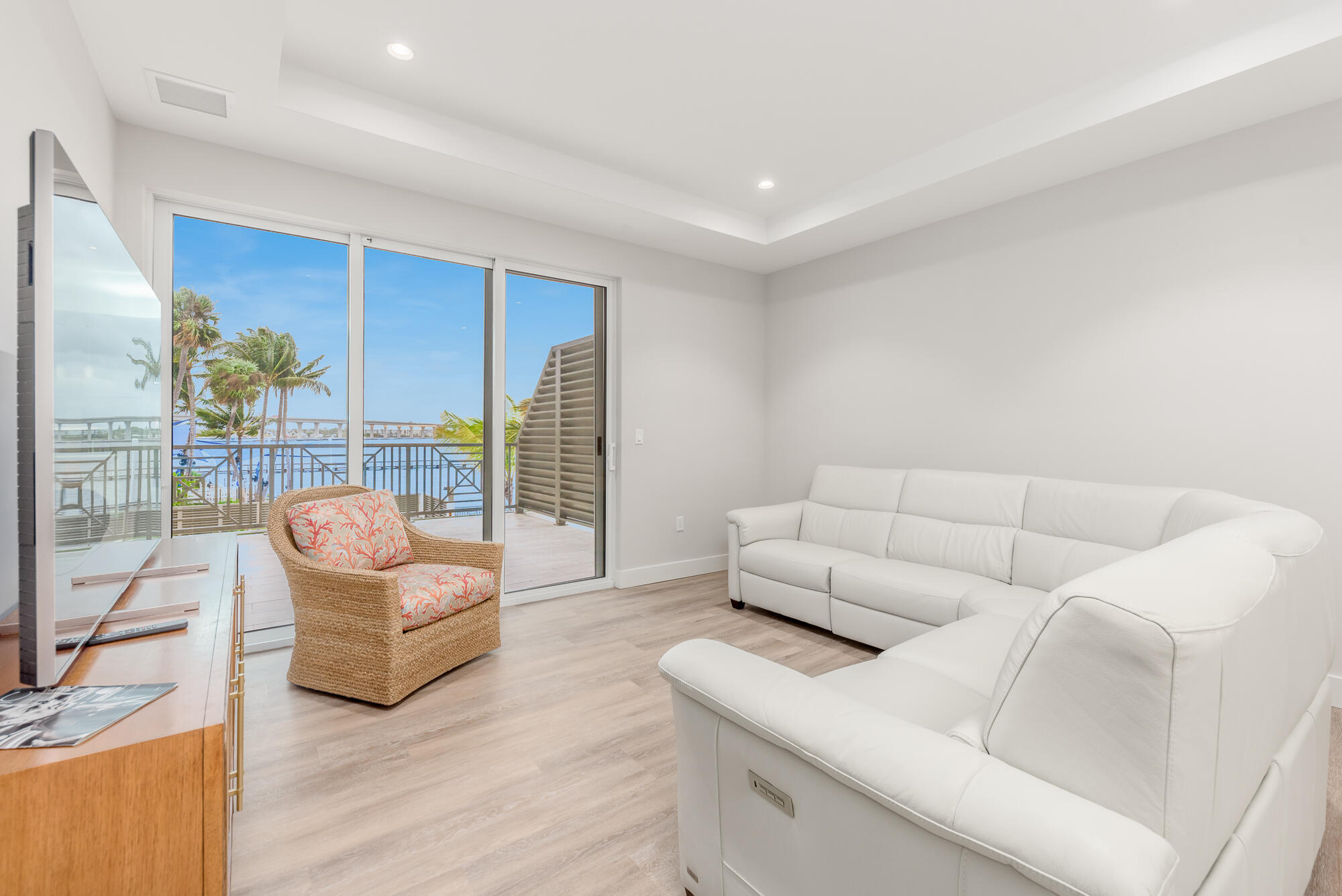 41 Southwest Seminole St Unit 205