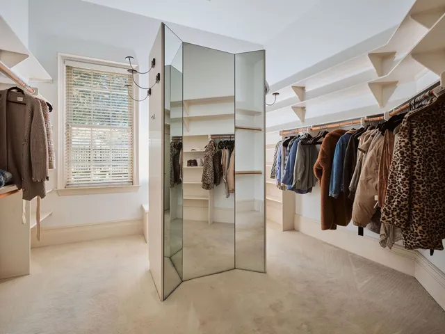 $5,950,000 | 4511 Island Cove, Austin, TX 78731