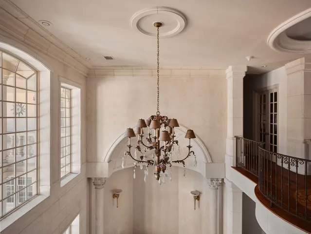 $5,650,000 | 4511 Island Cove, Austin, TX 78731