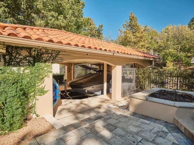 $5,950,000 | 4511 Island Cove, Austin, TX 78731