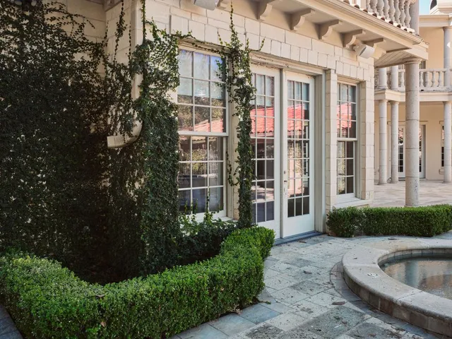 $5,950,000 | 4511 Island Cove, Austin, TX 78731