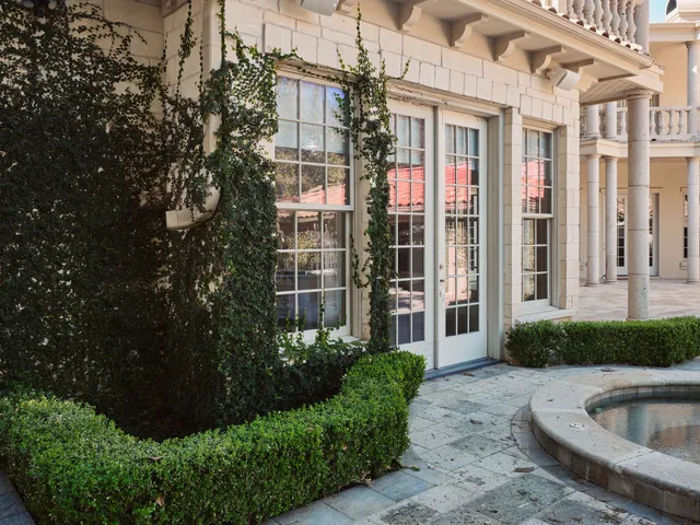 $5,650,000 | 4511 Island Cove, Austin, TX 78731