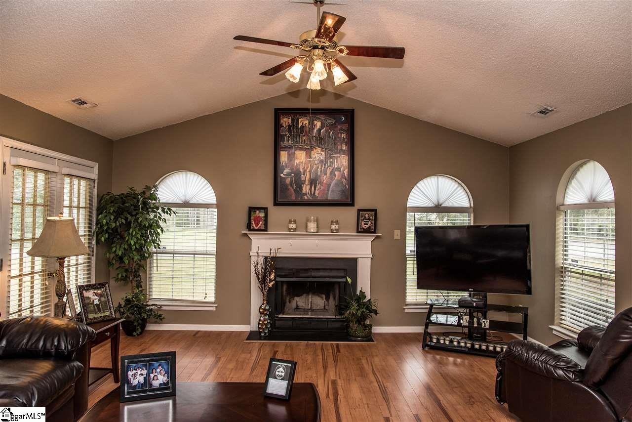 300 Furr Road Piedmont, SC 29673 - Photo 5 of 25 Gallery Image 5