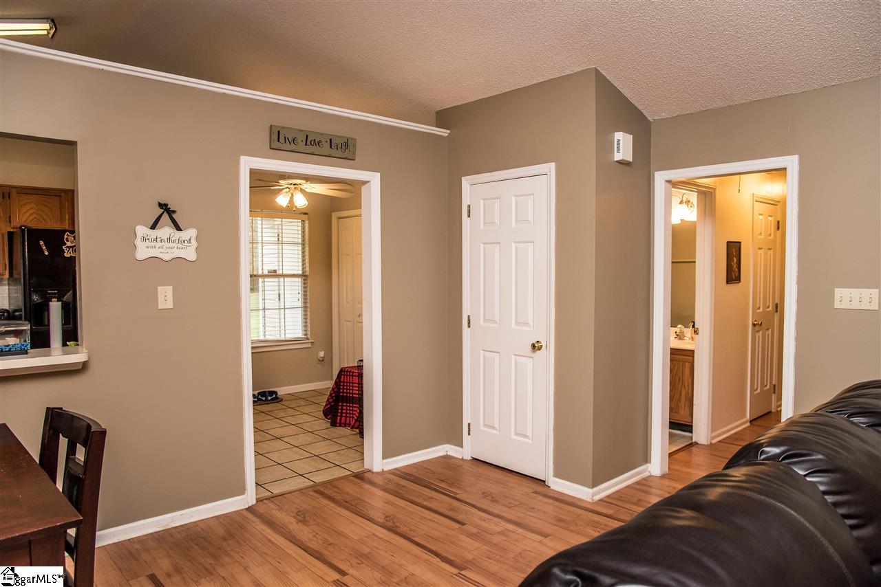300 Furr Road Piedmont, SC 29673 - Photo 8 of 25 Gallery Image 8