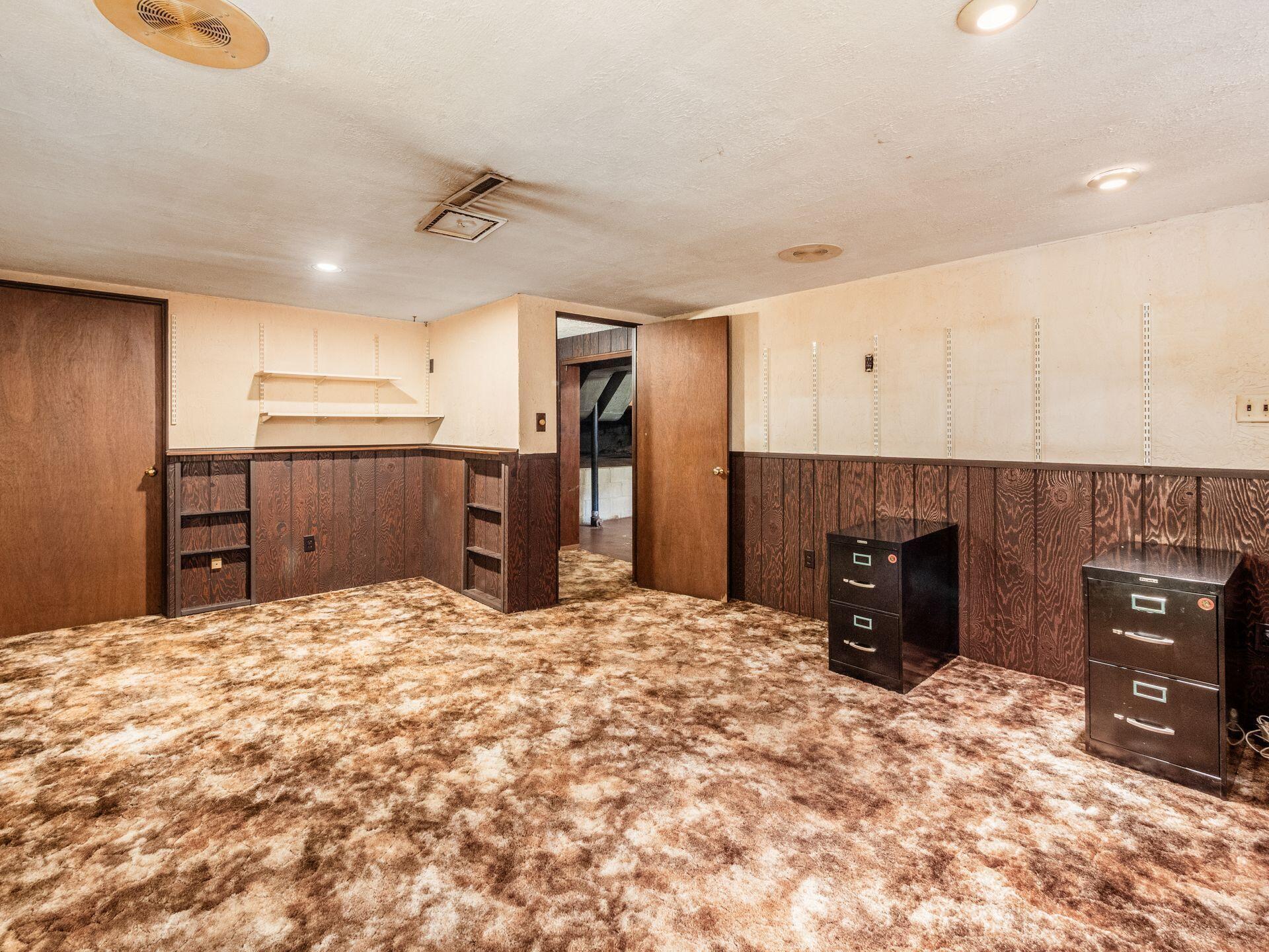 1891 Fairhaven Road Columbus, OH 43229 - Photo 26 of 36 Finished lower level!