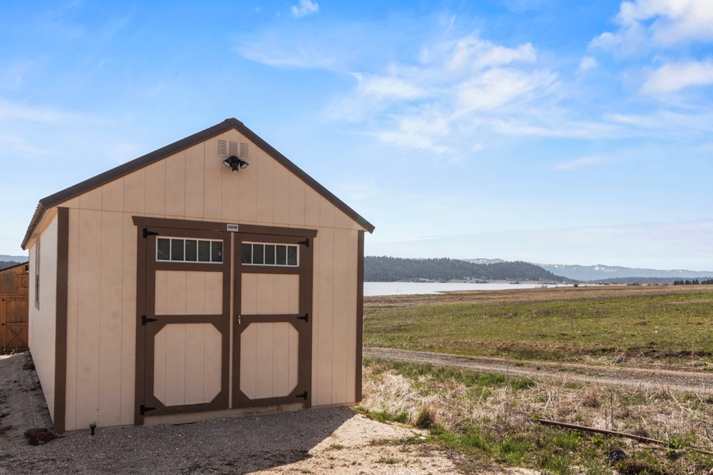 44 Pats Lane, Unit 45 Cascade, ID 83611 - Photo 9 of 34 12 X 28 Shed Insulated