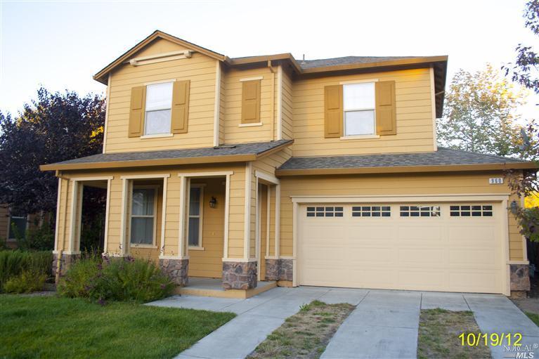 960 Tesoro Lane Santa Rosa, CA 95409 - Photo 1 of 1 a front view of a house with garden