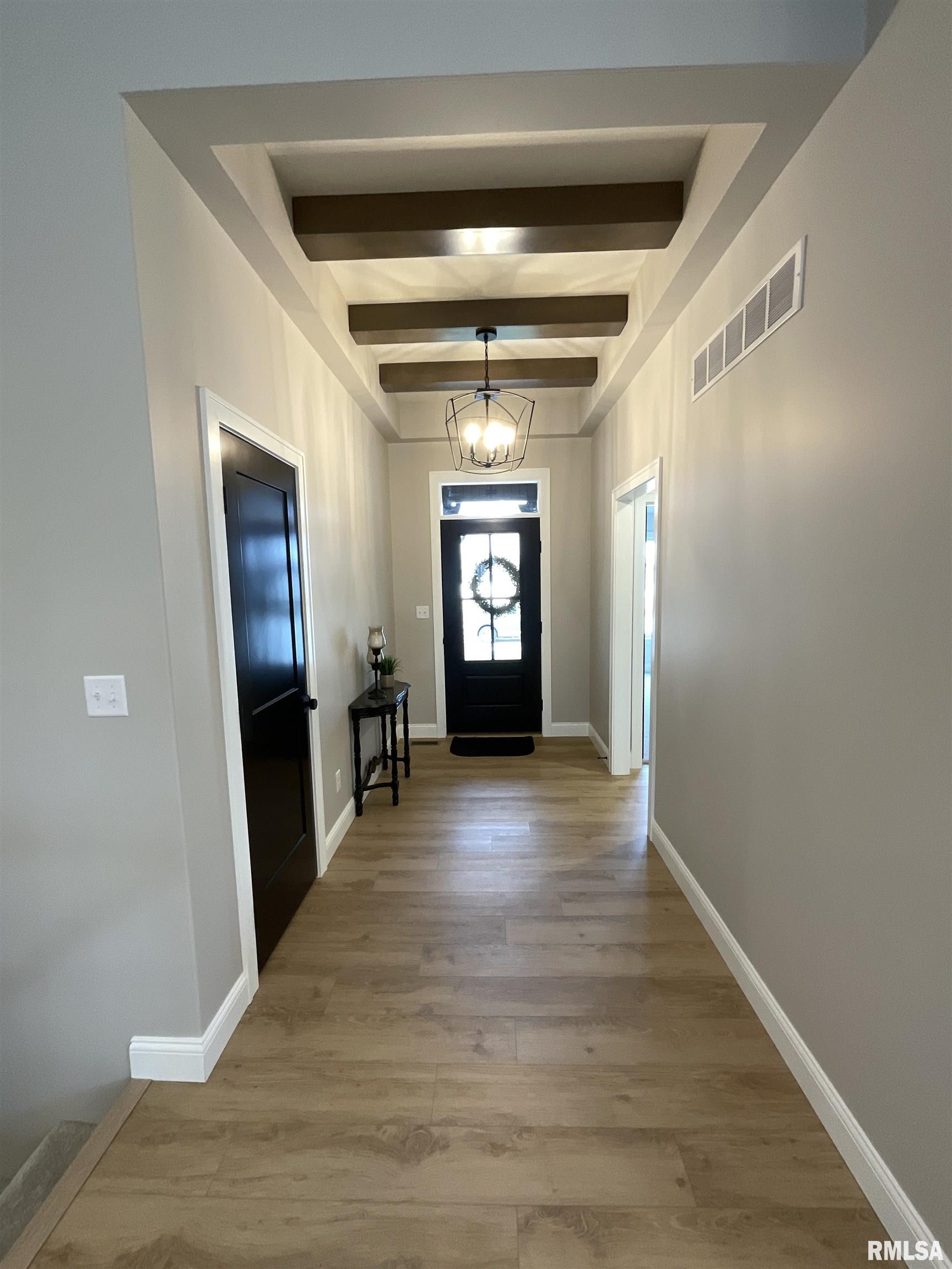 1500 Dearborn Drive Springfield, IL 62711 - Photo 3 of 32 Gallery Image 3