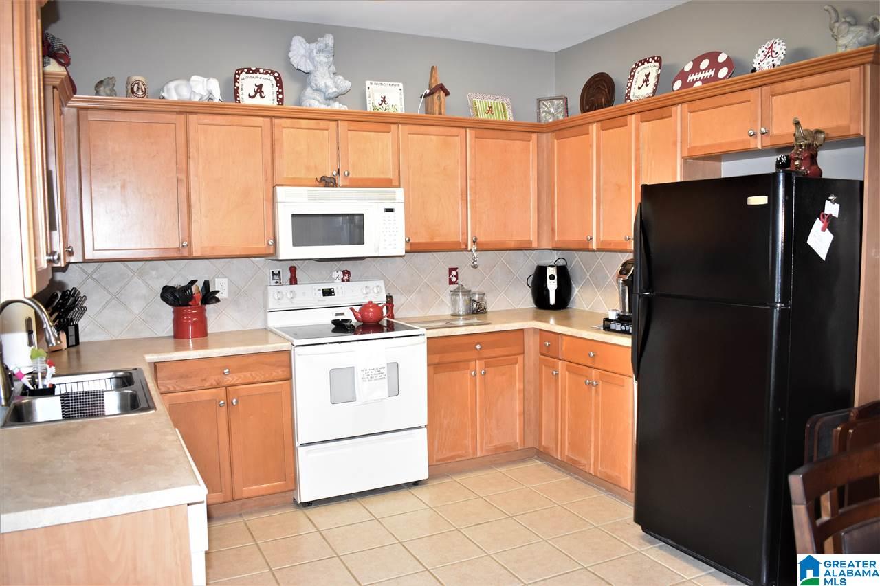 2005 Spaulding Place Moody, AL 35004 - Photo 4 of 49