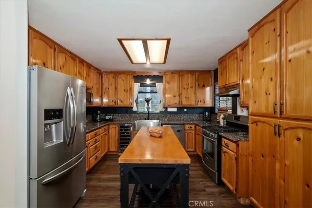 $529,000 | 804 Sierra Vista Drive, Twin Peaks, CA 92391