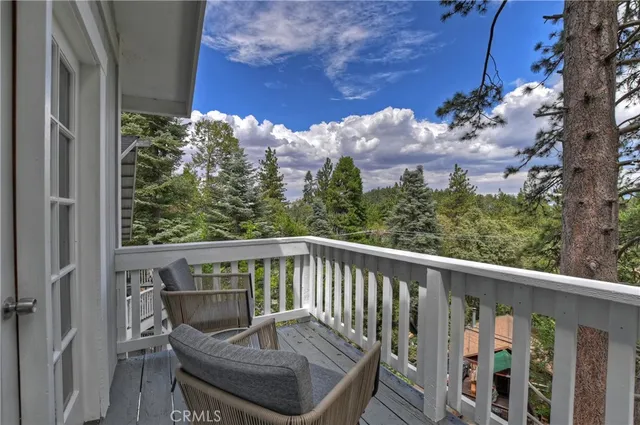 $529,000 | 804 Sierra Vista Drive, Twin Peaks, CA 92391